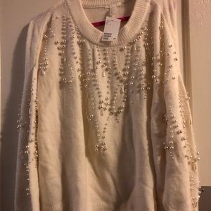 H&M Cream color sweater
